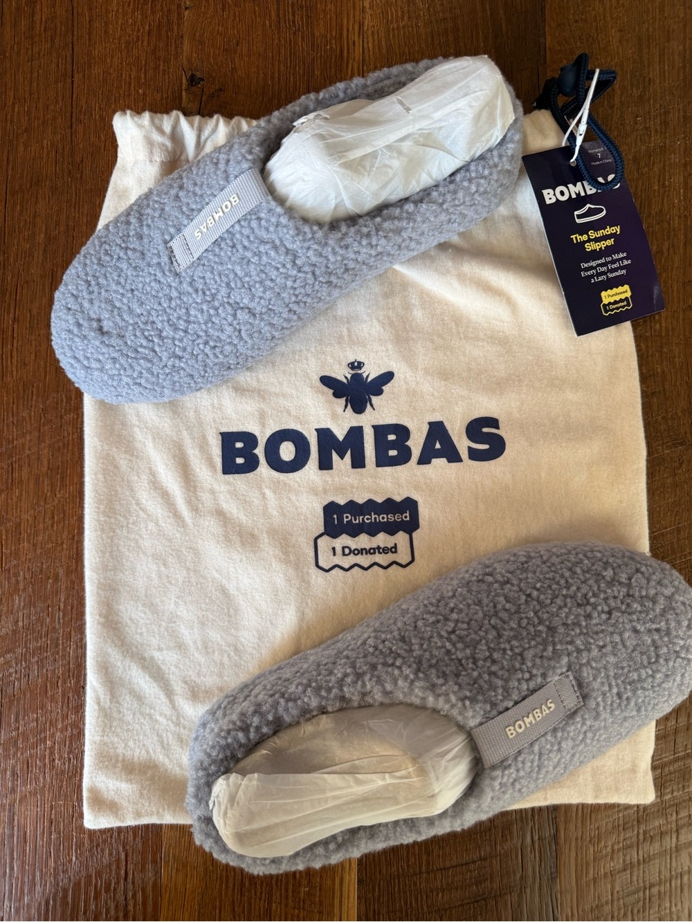 NWT Bombas Women’s Sunday Slippers in Nimbus Grey Sz 6.5 - 7